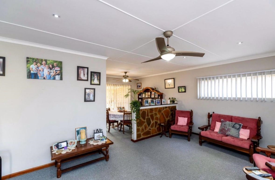 3 Bedroom Property for Sale in Amalinda Eastern Cape